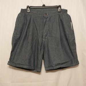 Levis Denim Short Large 100% cotton NWT